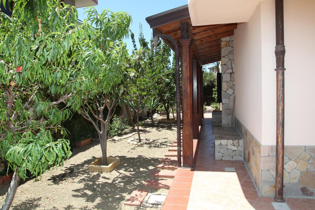Bed and Breakfast La Collina Capo dʼOrlando Exteriér fotografie